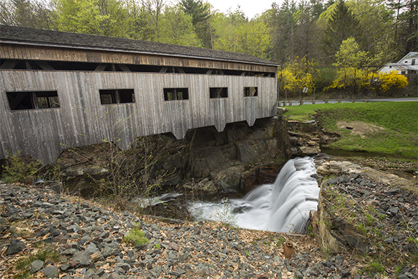 Mill Brook Falls, Massachusetts