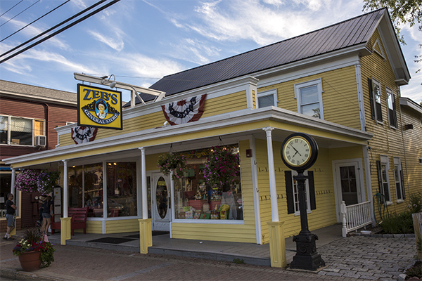 Zeb's General Store, downtown North Conway