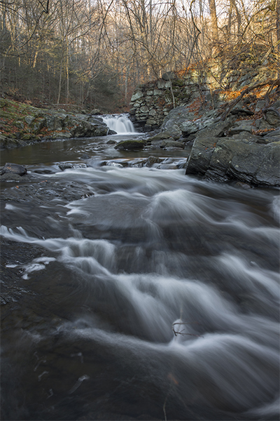 Farmill River Falls, Connecticut