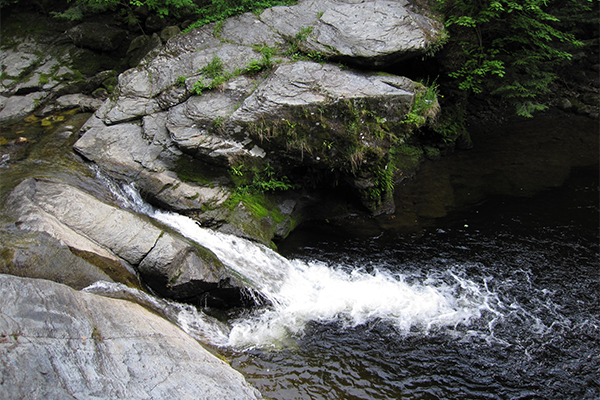 Bellevue Falls, Massachusetts