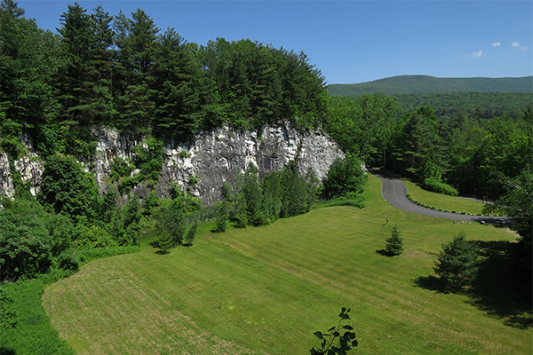Hudson Brook Chasm, Massachusetts Hudson Brook Chasm, Massachusetts