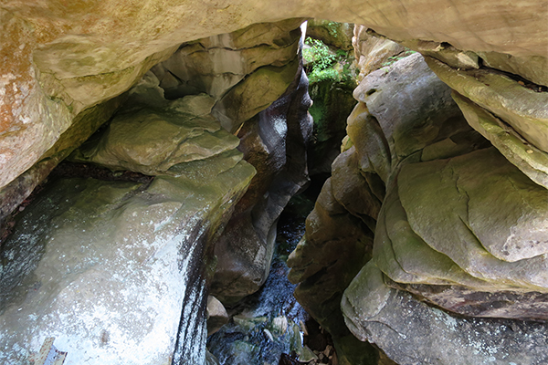 Hudson Brook Chasm, Massachusetts Hudson Brook Chasm, Massachusetts