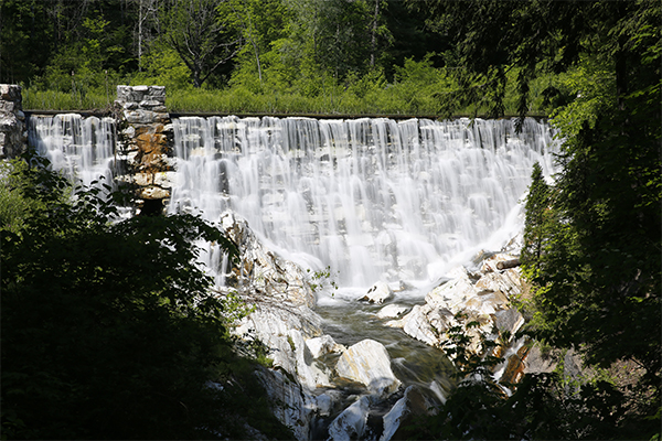 Hudson Brook Chasm, Massachusetts Hudson Brook Chasm, Massachusetts