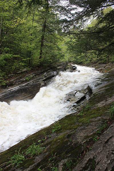 Konkapot Falls, Massachusetts