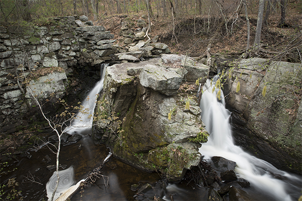 Lovellville Falls, Massachusetts