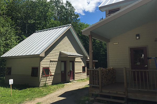 Poplar Stream Falls Hut