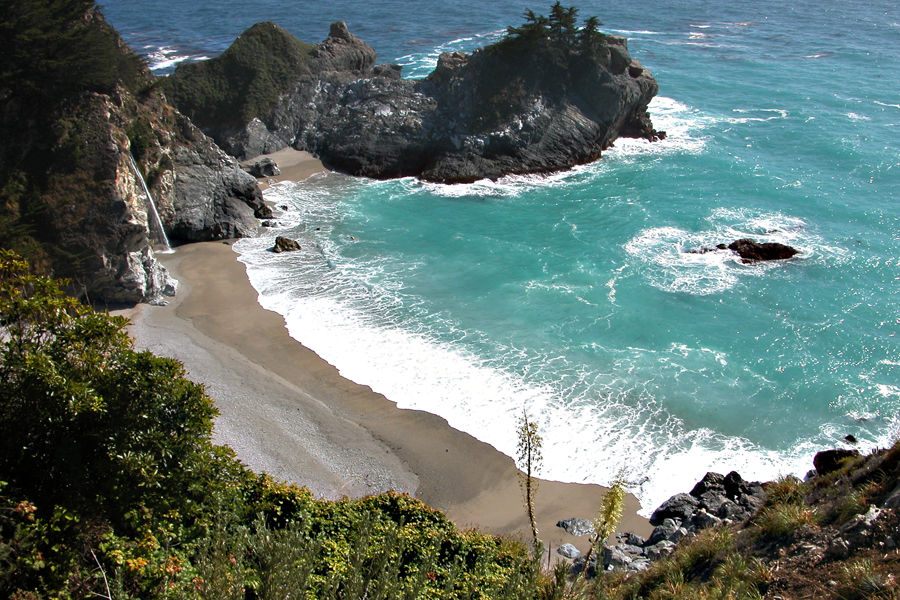 McWay Falls, Julia Pfeiffer Burns State Park, California