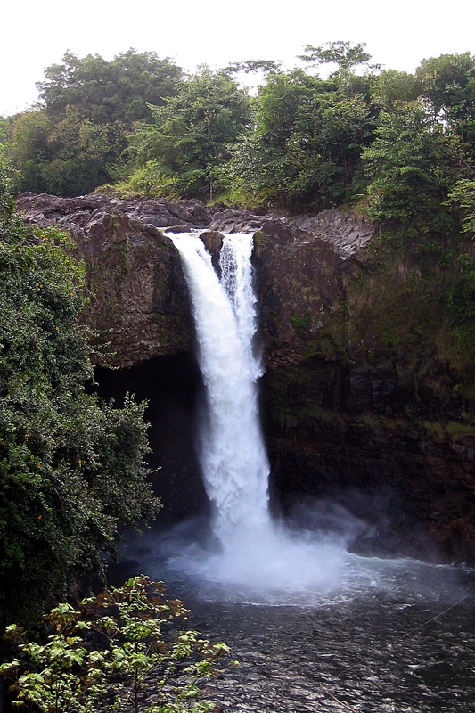 Rainbow Falls, Hawaii