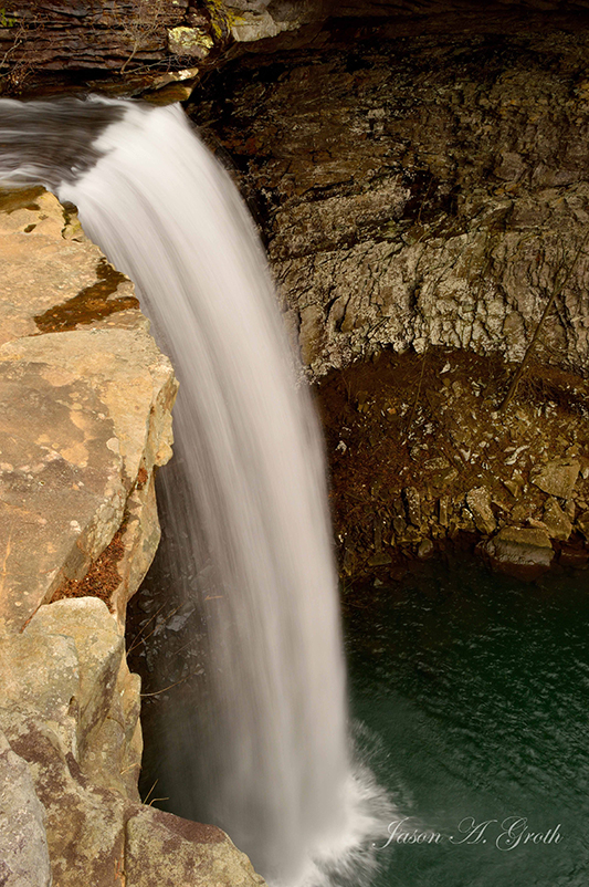 Ozone Falls, Tennessee